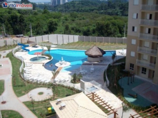 Apartamento no Jardim Tupancy