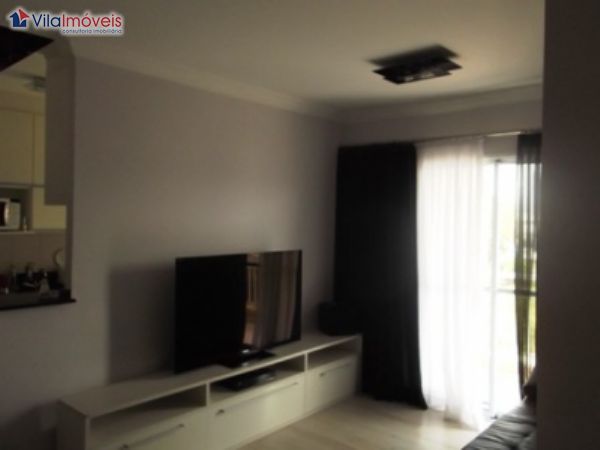 Apartamento no Jardim Tupancy