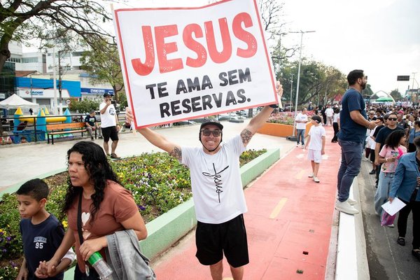 Marcha para Jesus reúne fiéis na Semana da Cultura Cristã