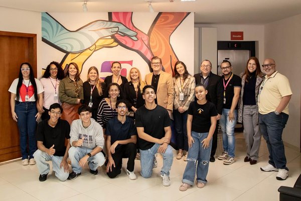 Estudantes de Barueri conquistam 1º e 2º lugares no desafio nacional de tecnologia e saúde