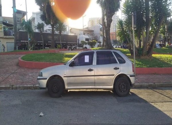 Barueri intensifica fiscalização e remoção de veículos abandonados