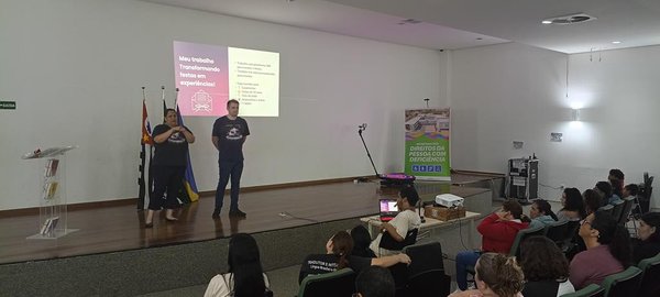 Café com Libras reúne comunidade surda de Barueri para falar sobre empreendedorismo