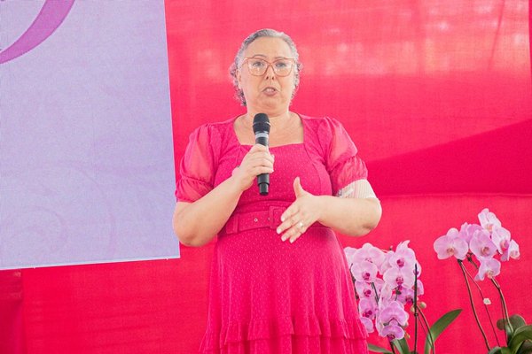 Informação, acesso e acolhimento marcam a abertura do Outubro Rosa 2026 em Barueri