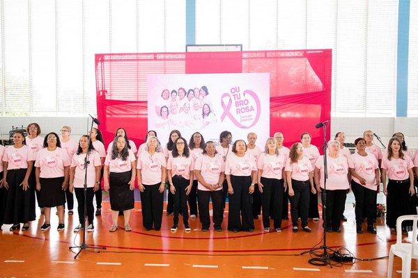 Informação, acesso e acolhimento marcam a abertura do Outubro Rosa 2026 em Barueri
