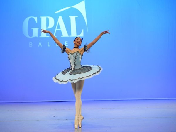 Bailarina de Barueri brilha em festival internacional na Argentina e conquista bolsa na Espanha