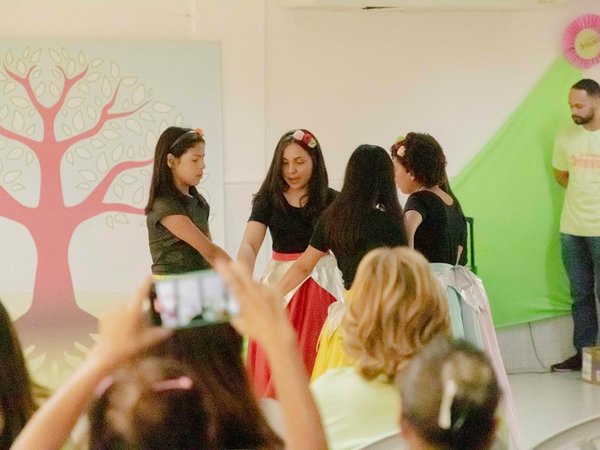 Barueri celebra Dia Internacional da Menina com seminário na quarta-feira, dia 14